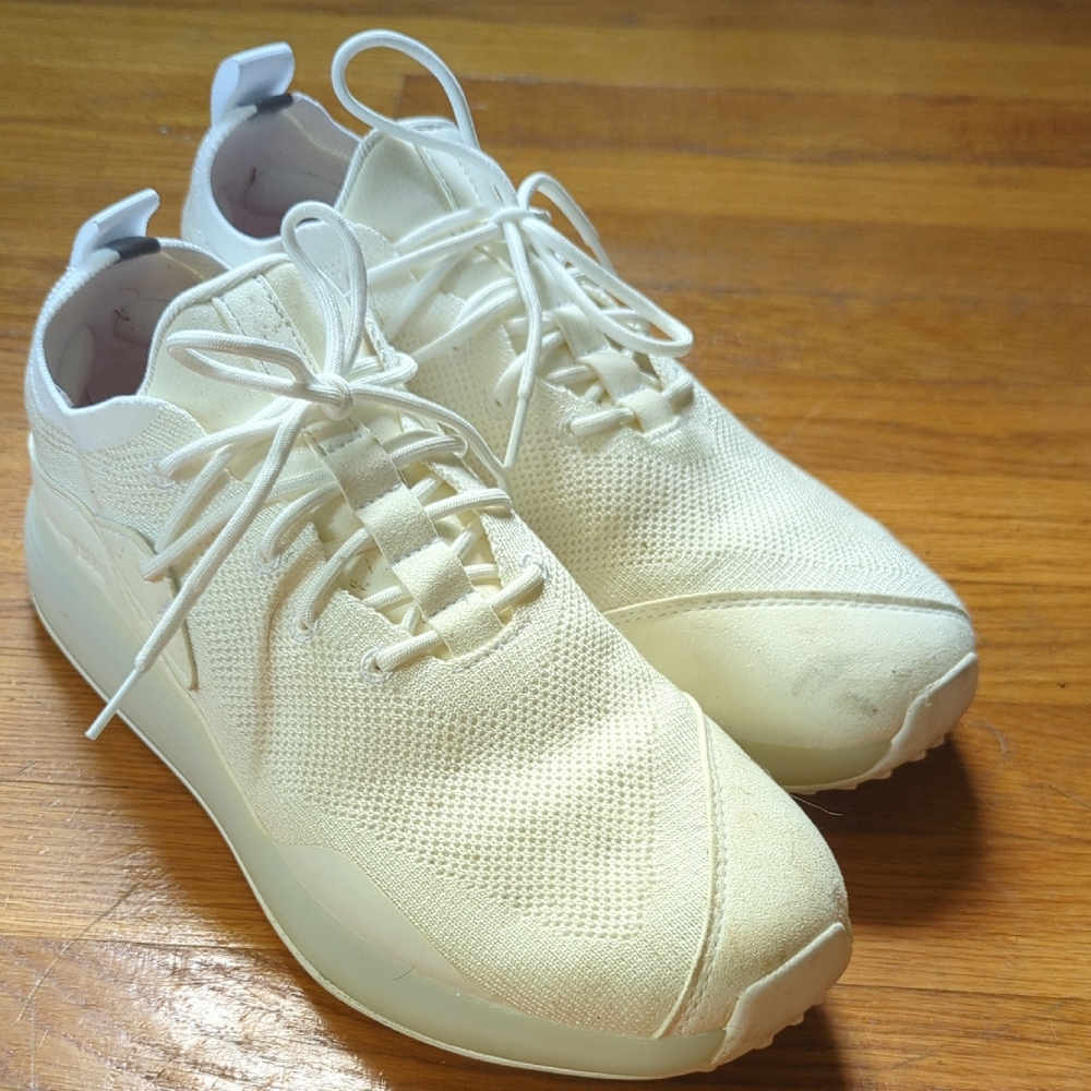 Men's Cream Sneakers